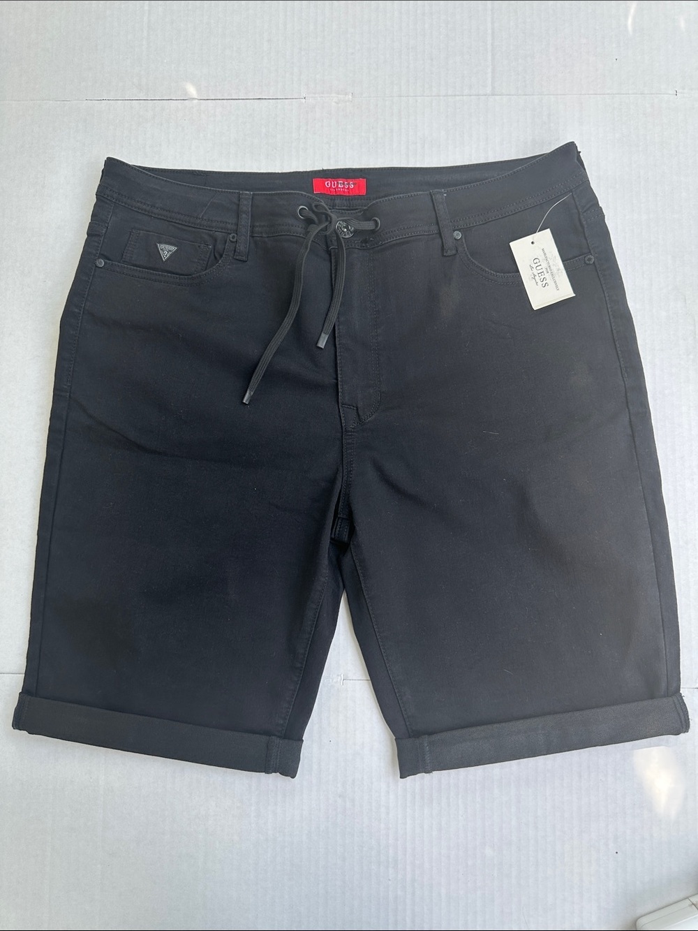 GUESS Men's Black Flat-Front Drawstring Shorts SZ 40